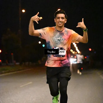 Runner Photo 7710697