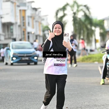 Runner Photo 7710722
