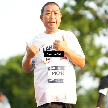 Runner Photo 7710732