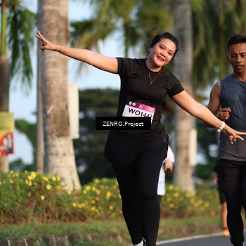 Runner Photo 7710756