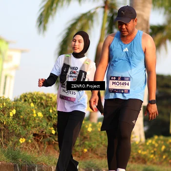 Runner Photo 7710794