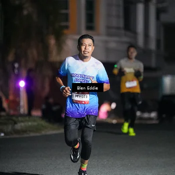 Runner Photo 7710795