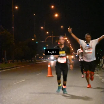 Runner Photo 7710804