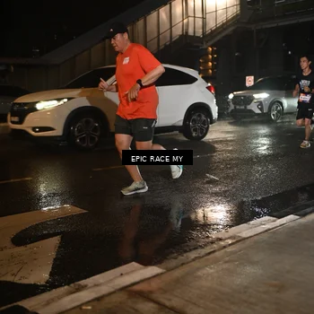 Runner Photo 7710808