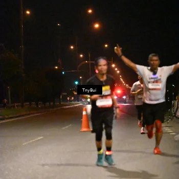 Runner Photo 7710815