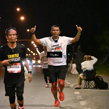 Runner Photo 7710840