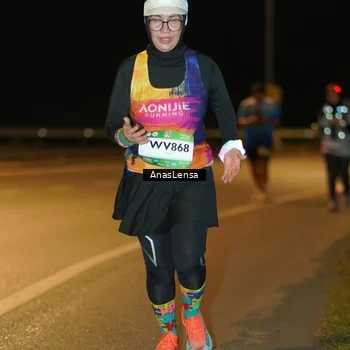 Runner Photo 7710885