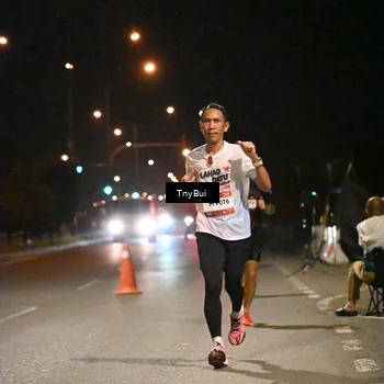 Runner Photo 7710891