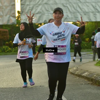 Runner Photo 7710928