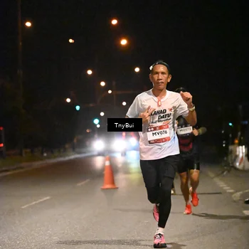 Runner Photo 7710944