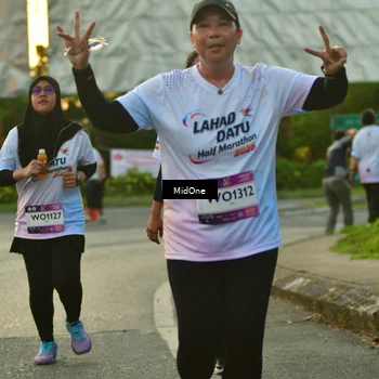 Runner Photo 7710959