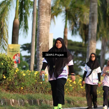 Runner Photo 7710987