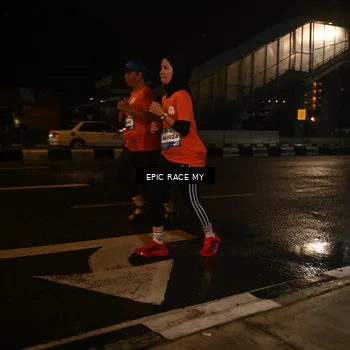 Runner Photo 7710997