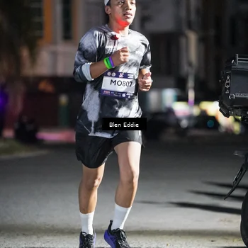 Runner Photo 7711014