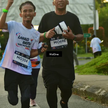 Runner Photo 7711023