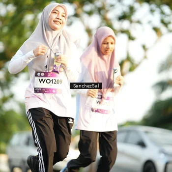 Runner Photo 7711025