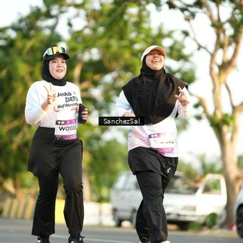 Runner Photo 7711035