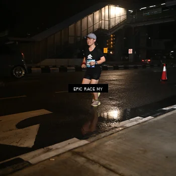 Runner Photo 7711060
