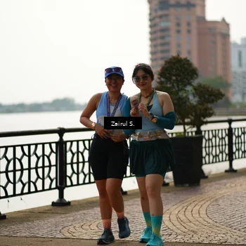 Runner Photo 7711077