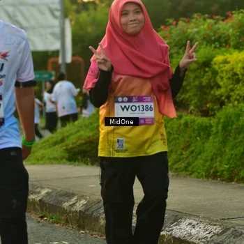 Runner Photo 7711091