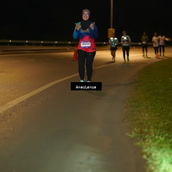 Runner Photo 7711095