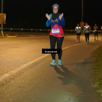 Runner Photo 7711114