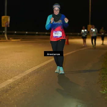 Runner Photo 7711123