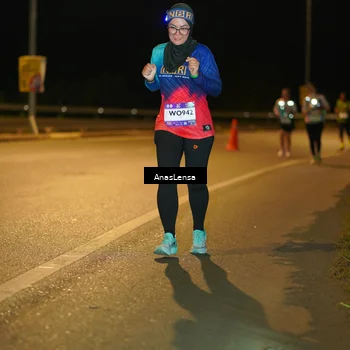 Runner Photo 7711139