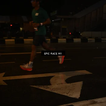 Runner Photo 7711144