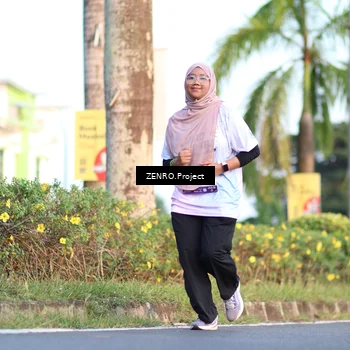 Runner Photo 7711173