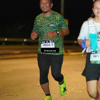Runner Photo 7711183
