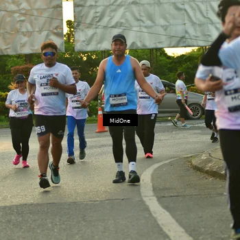 Runner Photo 7711195