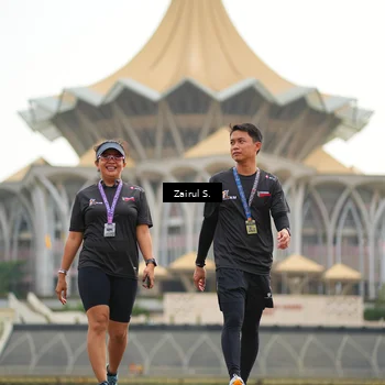 Runner Photo 7711203