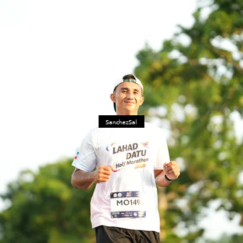 Runner Photo 7711220