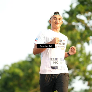 Runner Photo 7711225