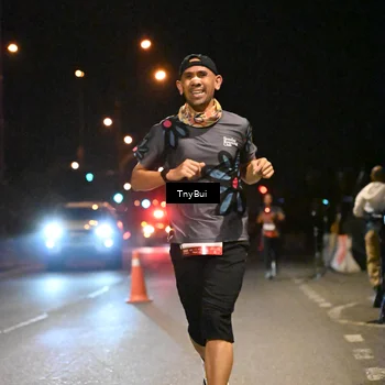 Runner Photo 7711241
