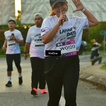 Runner Photo 7711273