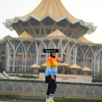 Runner Photo 7711275
