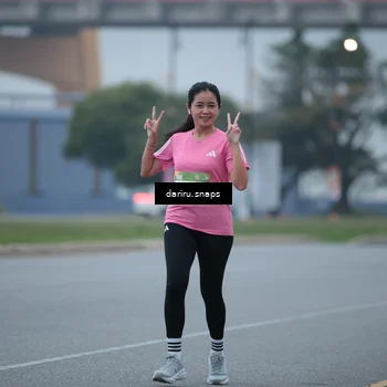 Runner Photo 7711278