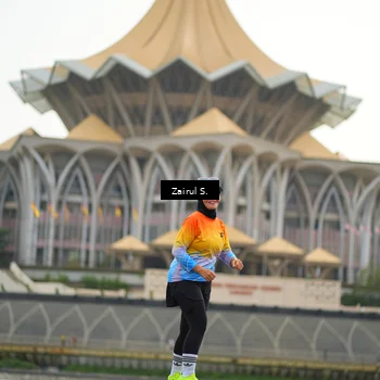 Runner Photo 7711305