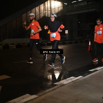 Runner Photo 7711310