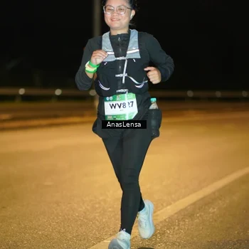 Runner Photo 7711322