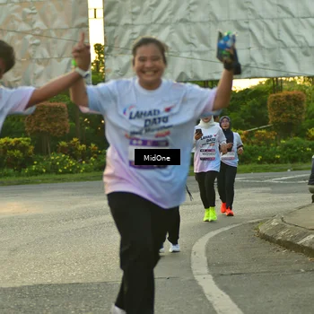 Runner Photo 7711323