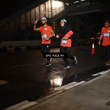 Runner Photo 7711332