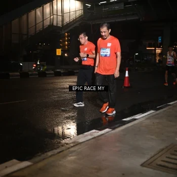 Runner Photo 7711348