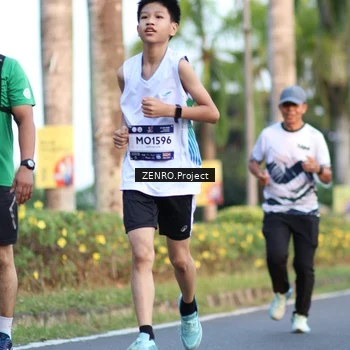 Runner Photo 7711353