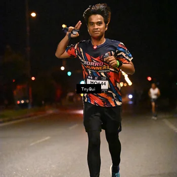 Runner Photo 7711357