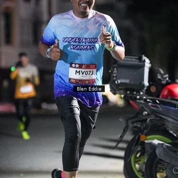 Runner Photo 7711370