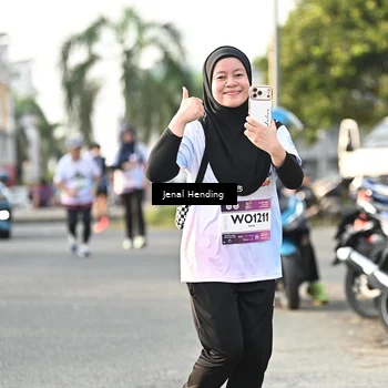 Runner Photo 7711387