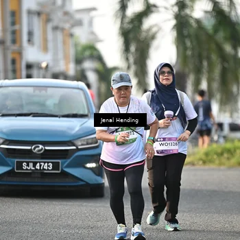 Runner Photo 7711394
